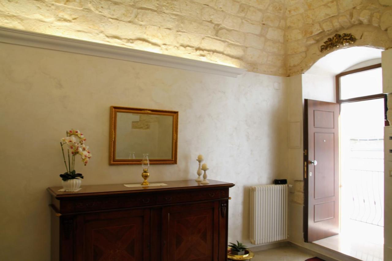 Rooms Dimora Arco - Affitti Brevi Italia Monte SantʼAngelo Екстериор снимка